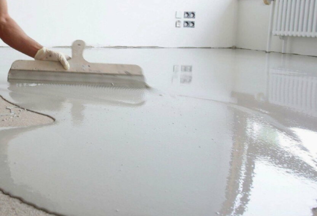Self-leveling mortar application